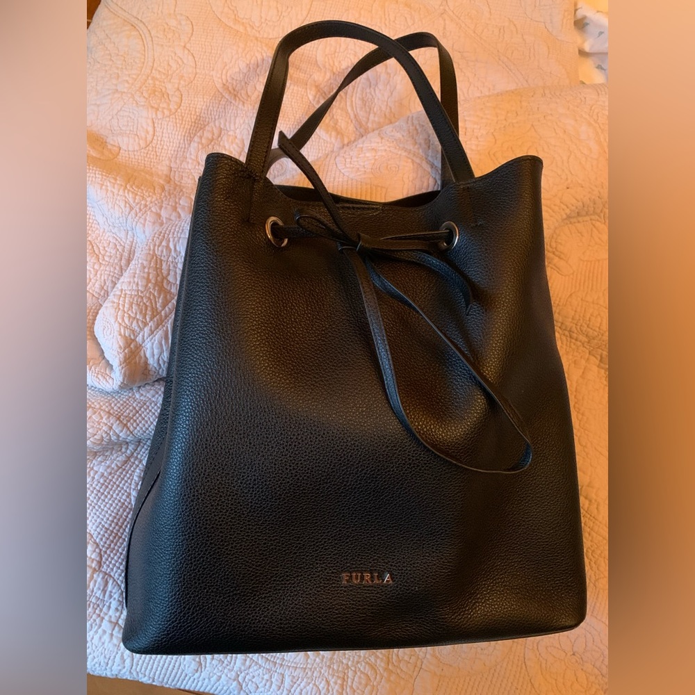 Furla black leather drawstring tote